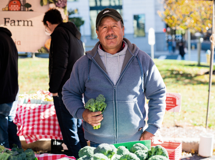 FRESHFARM Arlington Courthouse farmers market