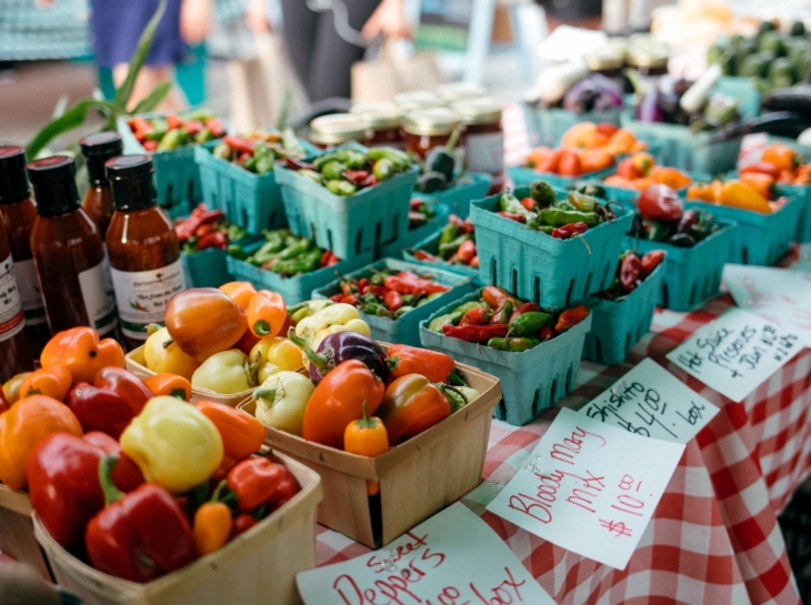 FRESHFARM Penn Quarter farmers market
